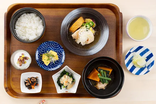 ディッシュクックでの食事イメージ